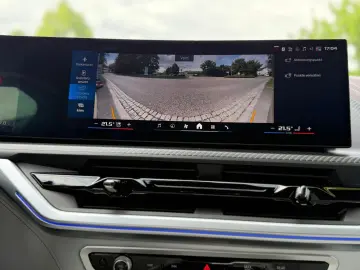 BMW XM Individual Marina Bay Blau Merino Leder