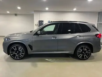 BMW X5 xDrive50e M Sport 22'' Pano IconGl &hellip;