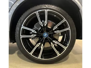 BMW X5 xDrive50e M Sport 22'' Pano IconGl &hellip;