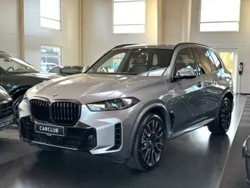 BMW X5 50e xDrive M-Sport  Carbon Luft Sky Pano AHK