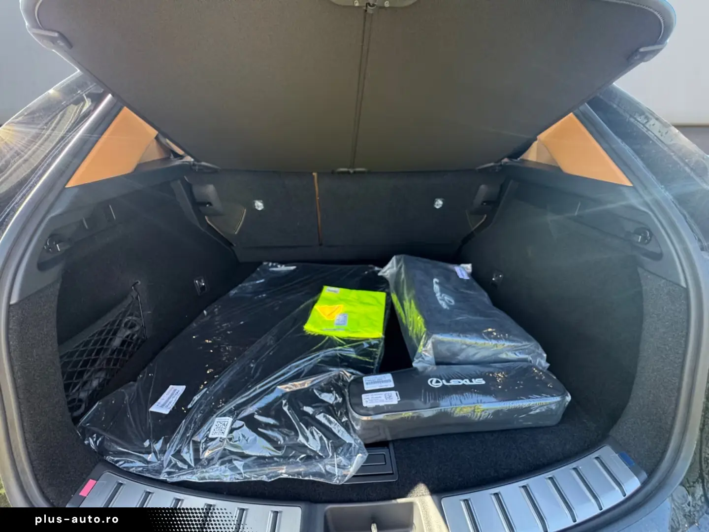 Lexus NX 350h Linia executivă  Bi-LED  360