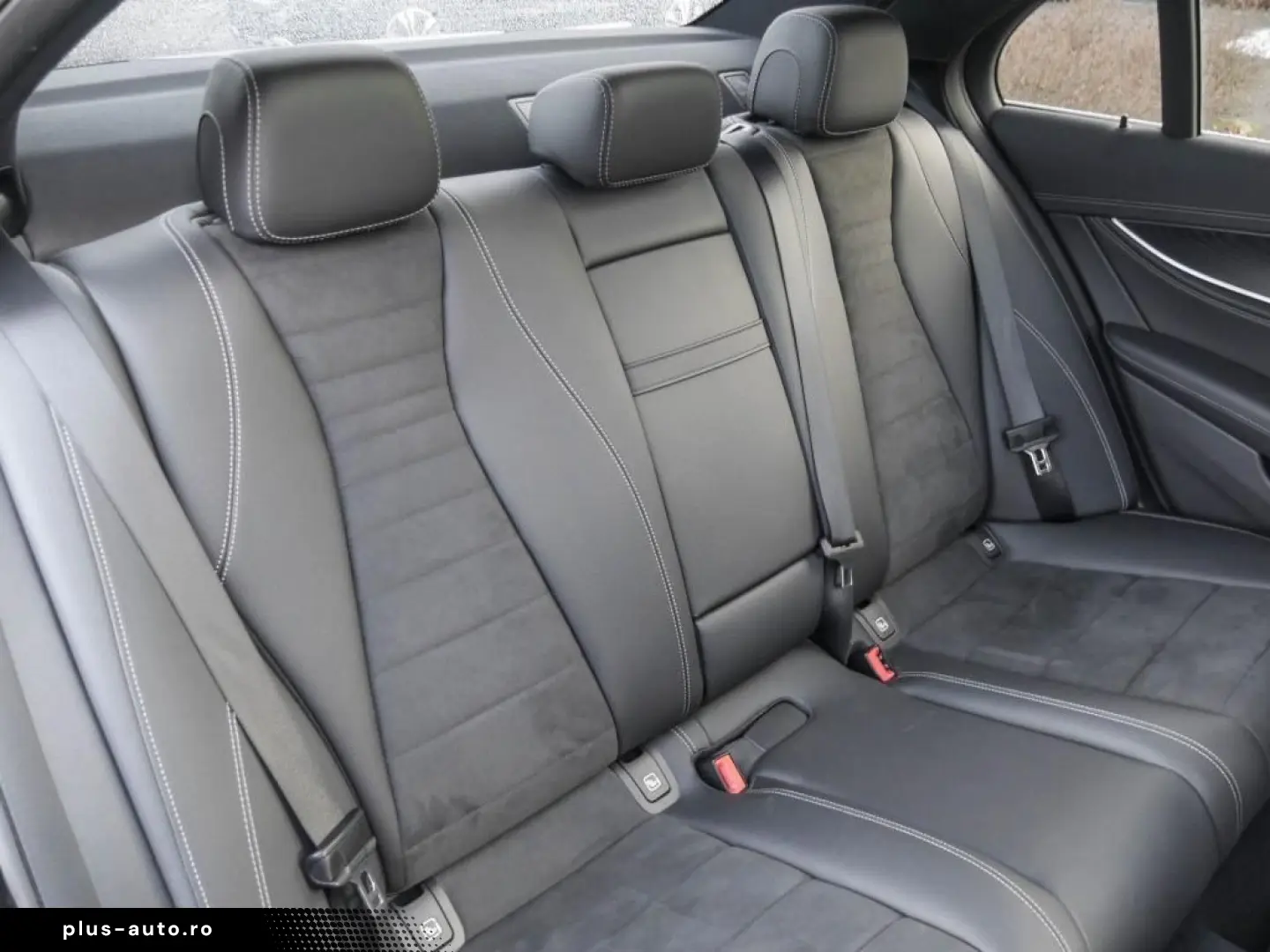 MERCEDES-BENZ E 300 de 4MATIC Limousine AMG AMBIENTE&hellip;