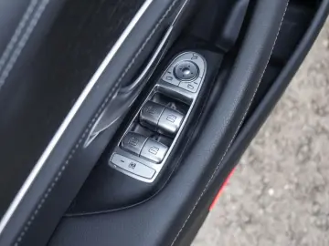 MERCEDES-BENZ E 300 de 4MATIC Limousine AMG AMBIENTE&hellip;