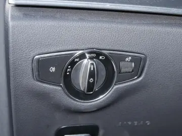 MERCEDES-BENZ E 300 de 4MATIC Limousine AMG AMBIENTE&hellip;