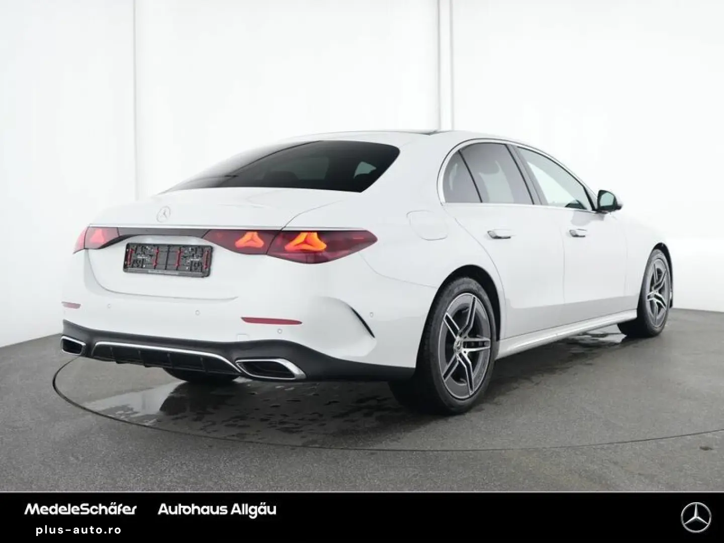 MERCEDES-BENZ E 450 d 4M AMG NAPPA Pano 4D Keyless Fahr-Assi