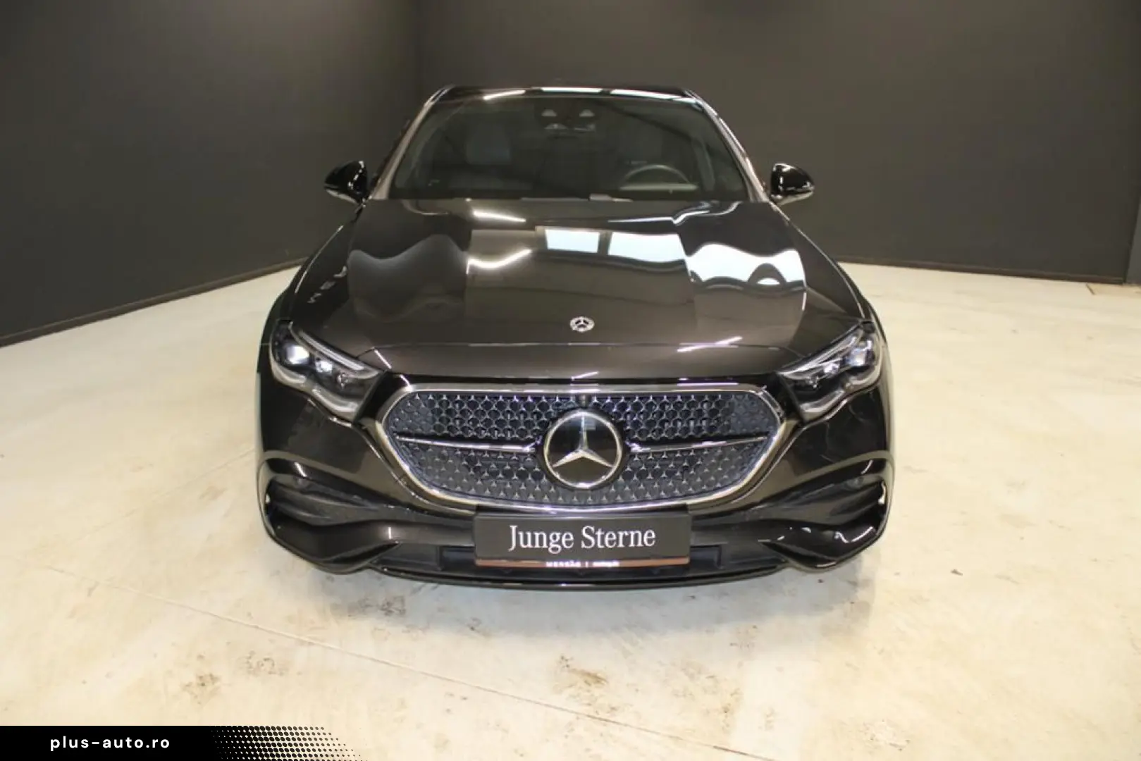 MERCEDES-BENZ E 400 e 4M  AMG Night Pano AIR Digit T&hellip;