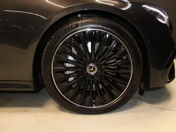 MERCEDES-BENZ E 400 e 4M  AMG Night Pano AIR Digit T&hellip;