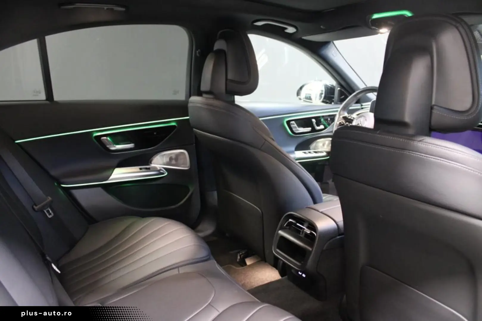 MERCEDES-BENZ E 400 e 4M  AMG Night Pano AIR Digit T&hellip;