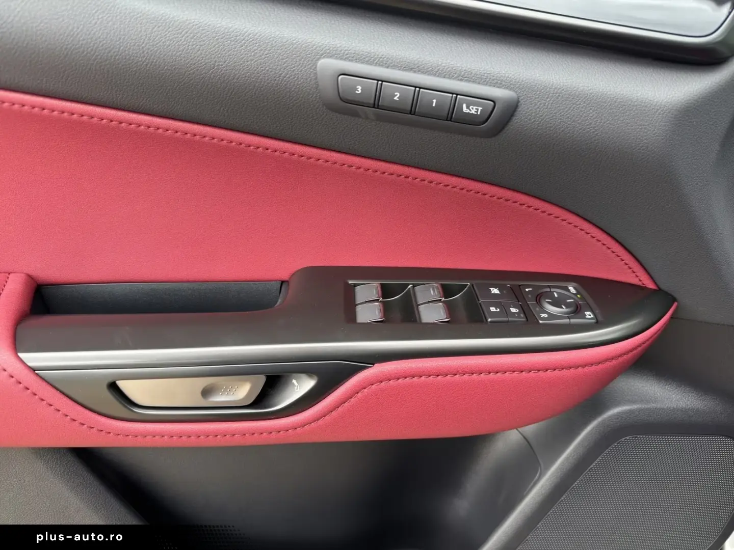 Lexus NX 350h h 243 hp