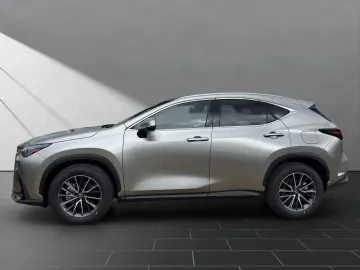 Lexus NX 350h h 243 hp