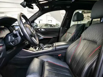 BMW X5 xDrive40d M-Sport Aut Nav HuD Laser Pano B&W