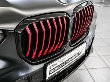 BMW X5 xDrive40d M-Sport Aut Nav HuD Laser Pano B&W