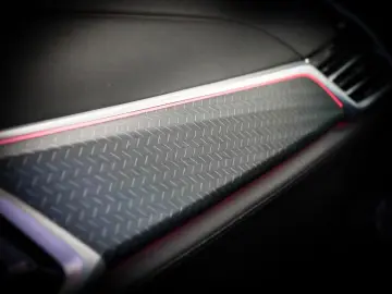 BMW X5 xDrive40d M-Sport Aut Nav HuD Laser Pano B&W