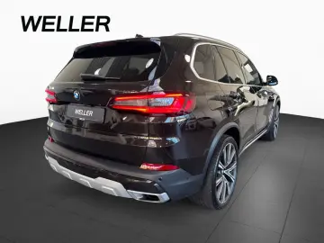 BMW X5 xD40d xLine DAProf 360  Pano AHK Laser