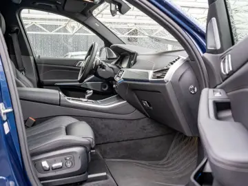 BMW X5 xDrive45e M Sport PANO AHK 360  LASER LED ACC