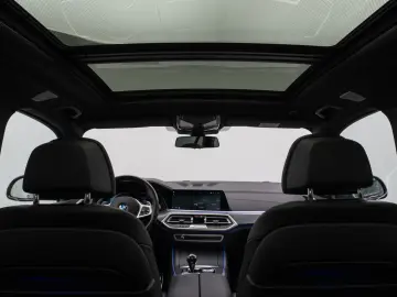 BMW X5 xD40i M Sport Panorama 360 Laser HUD DAB B&W