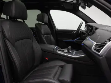 BMW X5 xD40i M Sport Panorama 360 Laser HUD DAB B&W