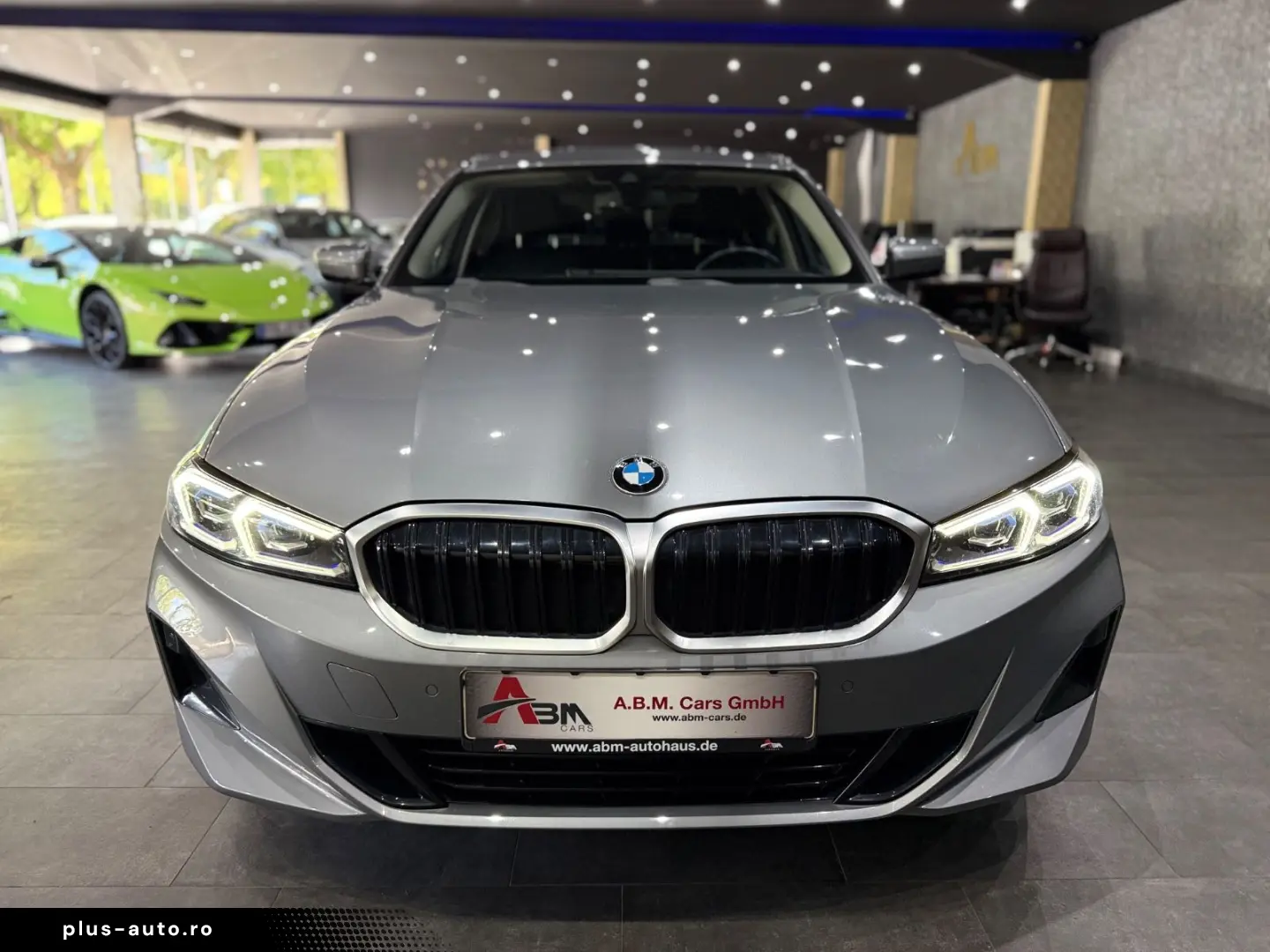 BMW 320 i Limousine  HEAD-UP   KAMERA   MEMORY   LED