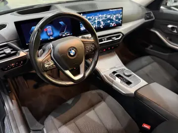 BMW 320 i Limousine  HEAD-UP   KAMERA   MEMORY   LED