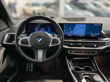 BMW X5 xDrive30d M Sport Pro HUD Pano LC Pro H K STH