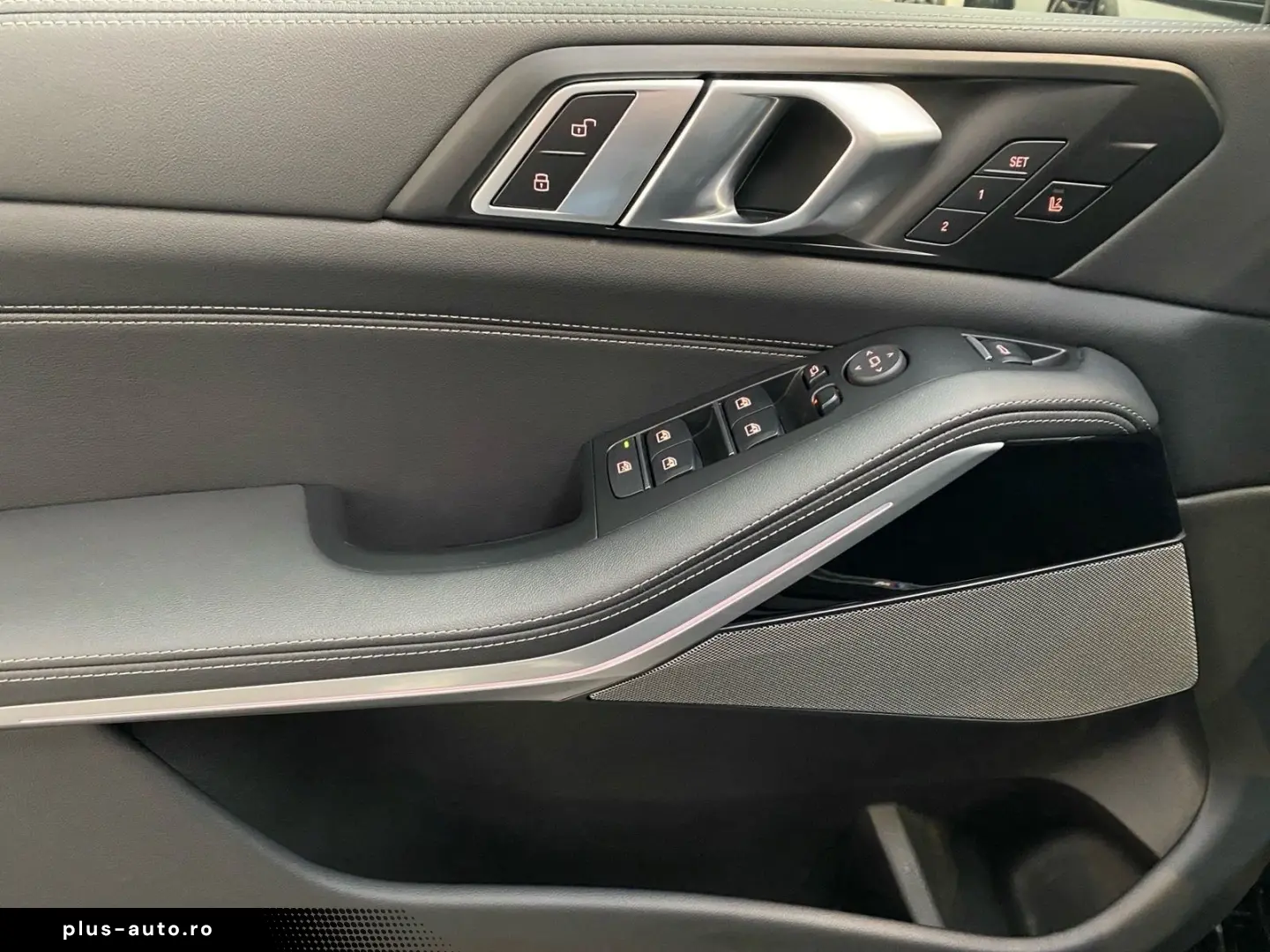 BMW X5 xDrive30d M Sport Pro HUD Pano LC Pro H K STH