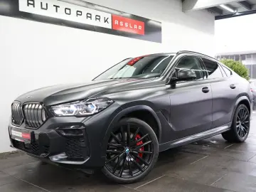 BMW X6 M50 i Frozen-BLACK BOWERS M-SITZE MEGA-SPEC!!