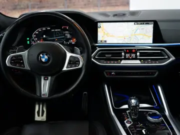 BMW X6 M50 i Frozen-BLACK BOWERS M-SITZE MEGA-SPEC!!