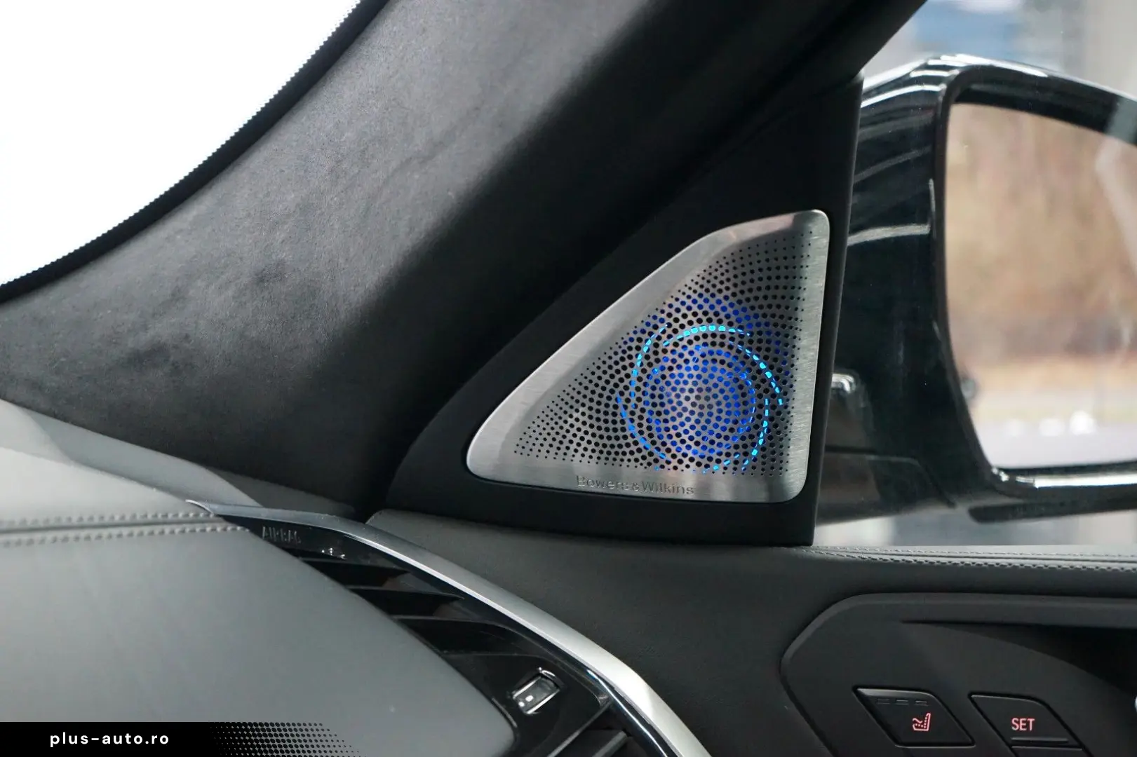 BMW X6 M50 i Frozen-BLACK BOWERS M-SITZE MEGA-SPEC!!