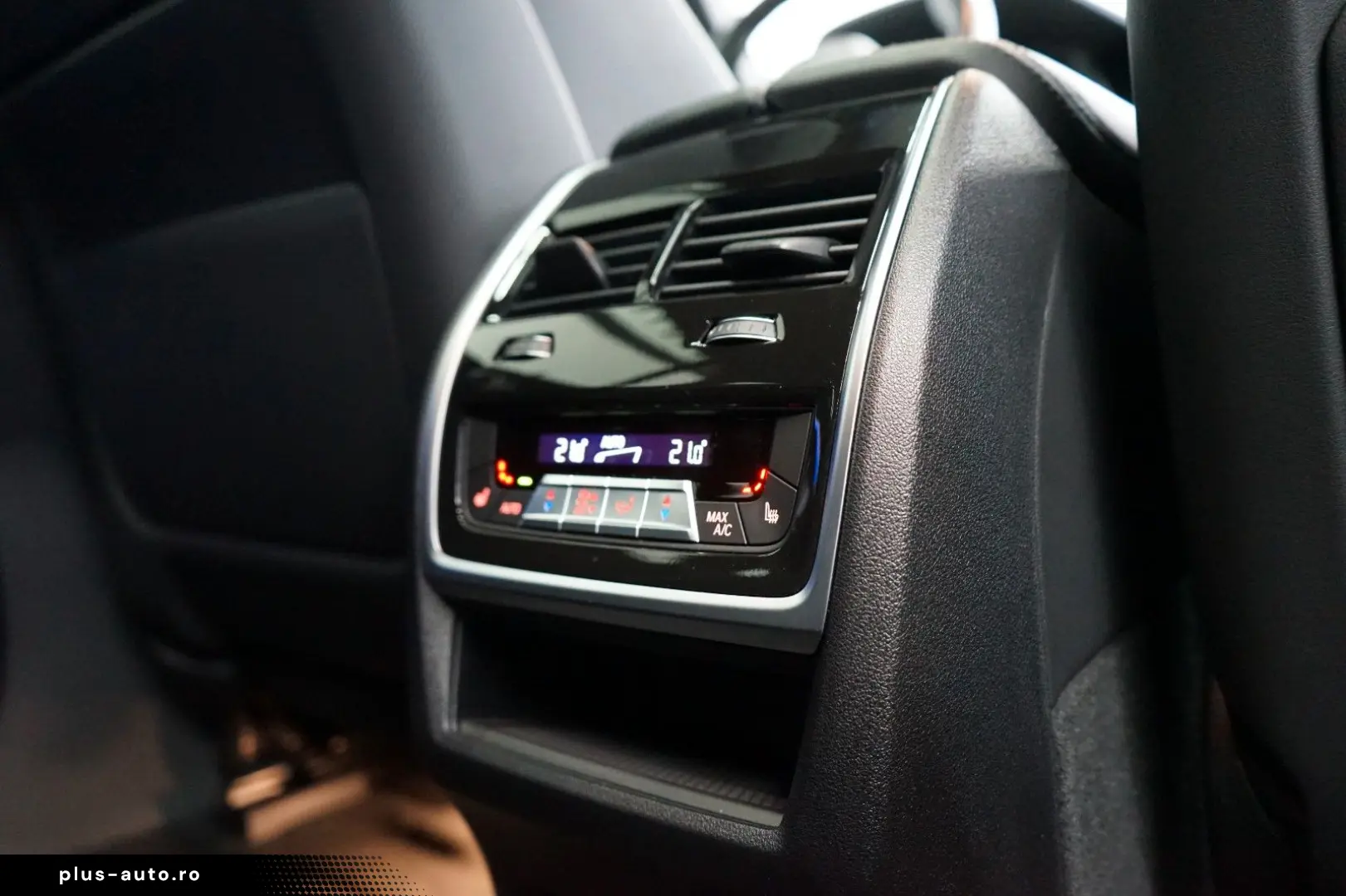 BMW X6 M50 i Frozen-BLACK BOWERS M-SITZE MEGA-SPEC!!