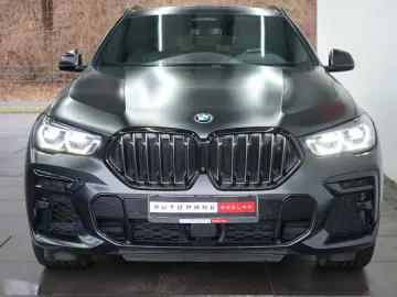 BMW X6 M50 i Frozen-BLACK BOWERS M-SITZE MEGA-SPEC!!