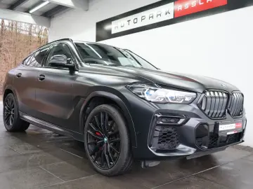 BMW X6 M50 i Frozen-BLACK BOWERS M-SITZE MEGA-SPEC!!