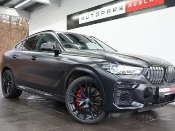 BMW X6 M50 i Frozen-BLACK BOWERS M-SITZE MEGA-SPEC!!