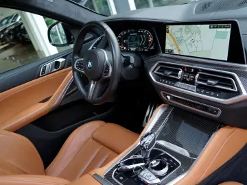 BMW X6 M50i Individual Carbon M Sitze PanoSKY Iconic
