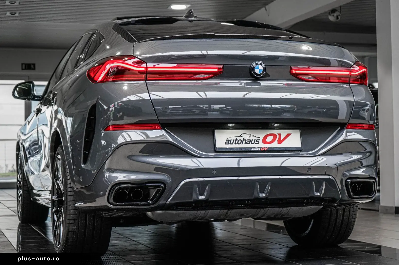 BMW X6 M50i Individual Carbon M Sitze PanoSKY Iconic