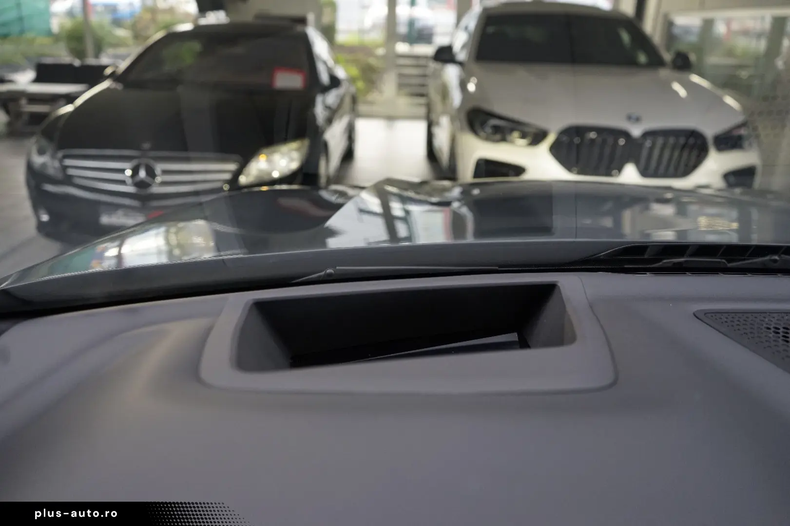 BMW X6 M50i Individual Carbon M Sitze PanoSKY Iconic