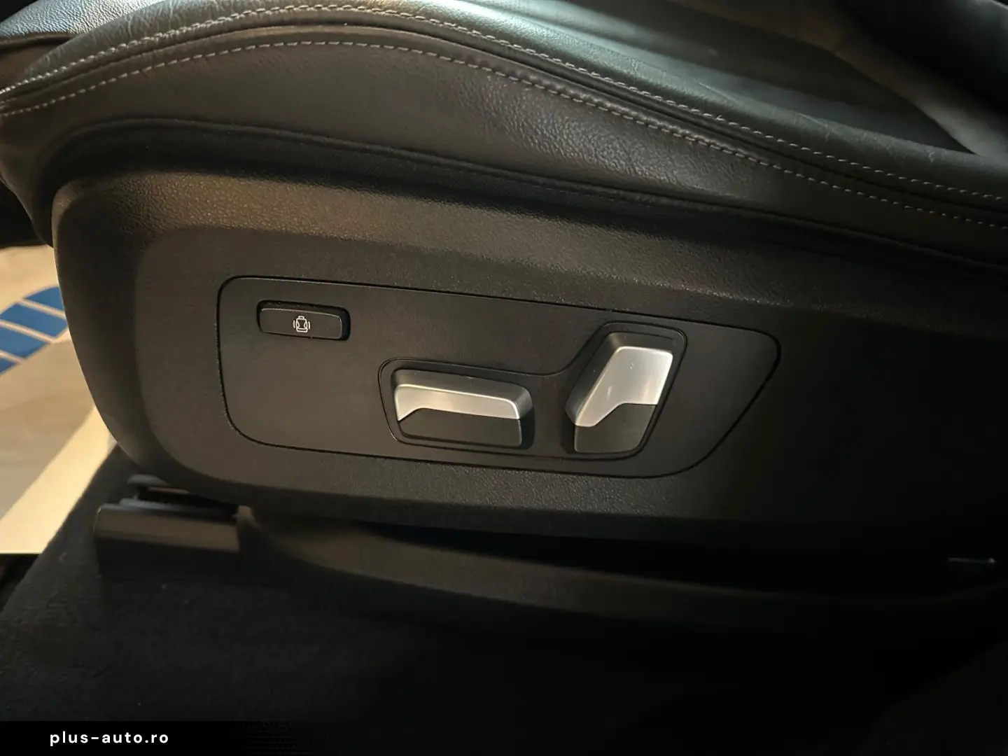 BMW X6 xDrive 30d M Sport PANO HEAD-UP LEDER ACC H&K