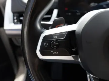 BMW X1 xDrive30 M-Sport AHK HUD 360  LED NAVI SHZ