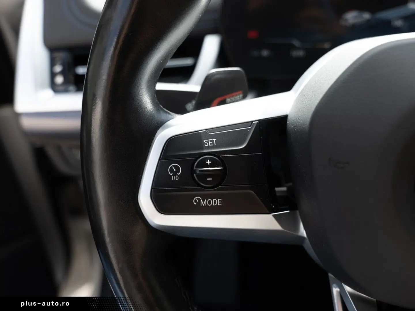 BMW X1 xDrive30 M-Sport AHK HUD 360  LED NAVI SHZ