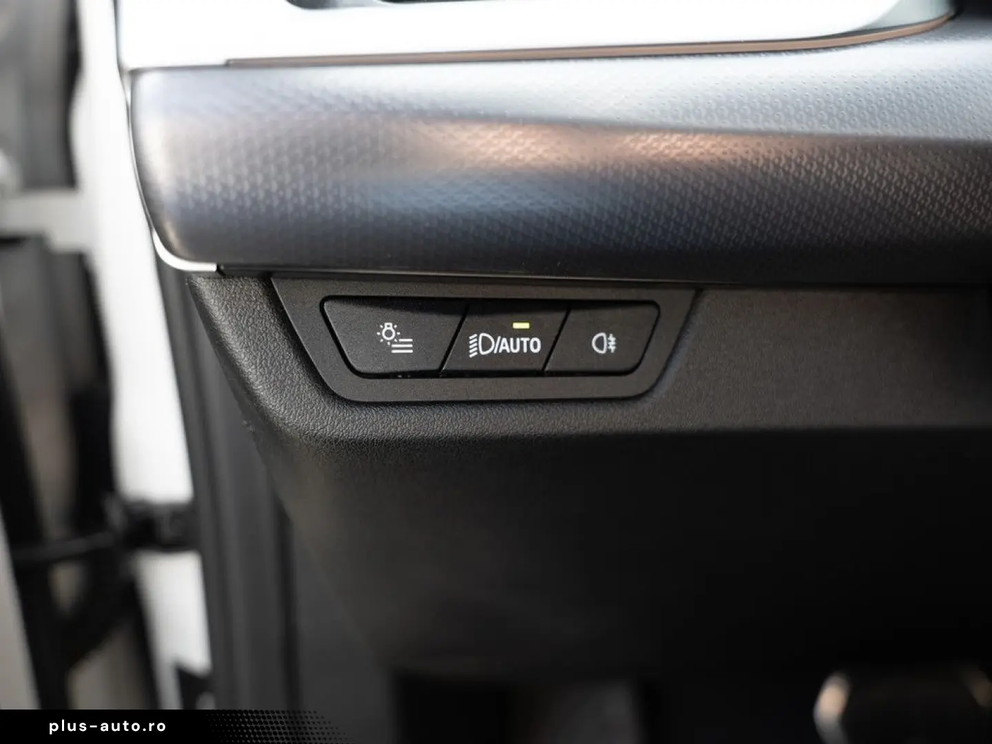 BMW X1 xDrive30 M-Sport AHK HUD 360  LED NAVI SHZ