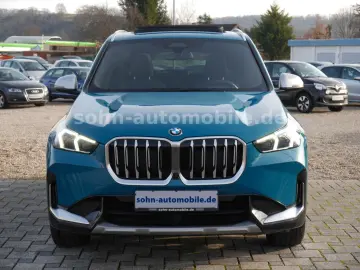 BMW X1 18 i sDri xLine Panorama ACC HUD LED AHK 360