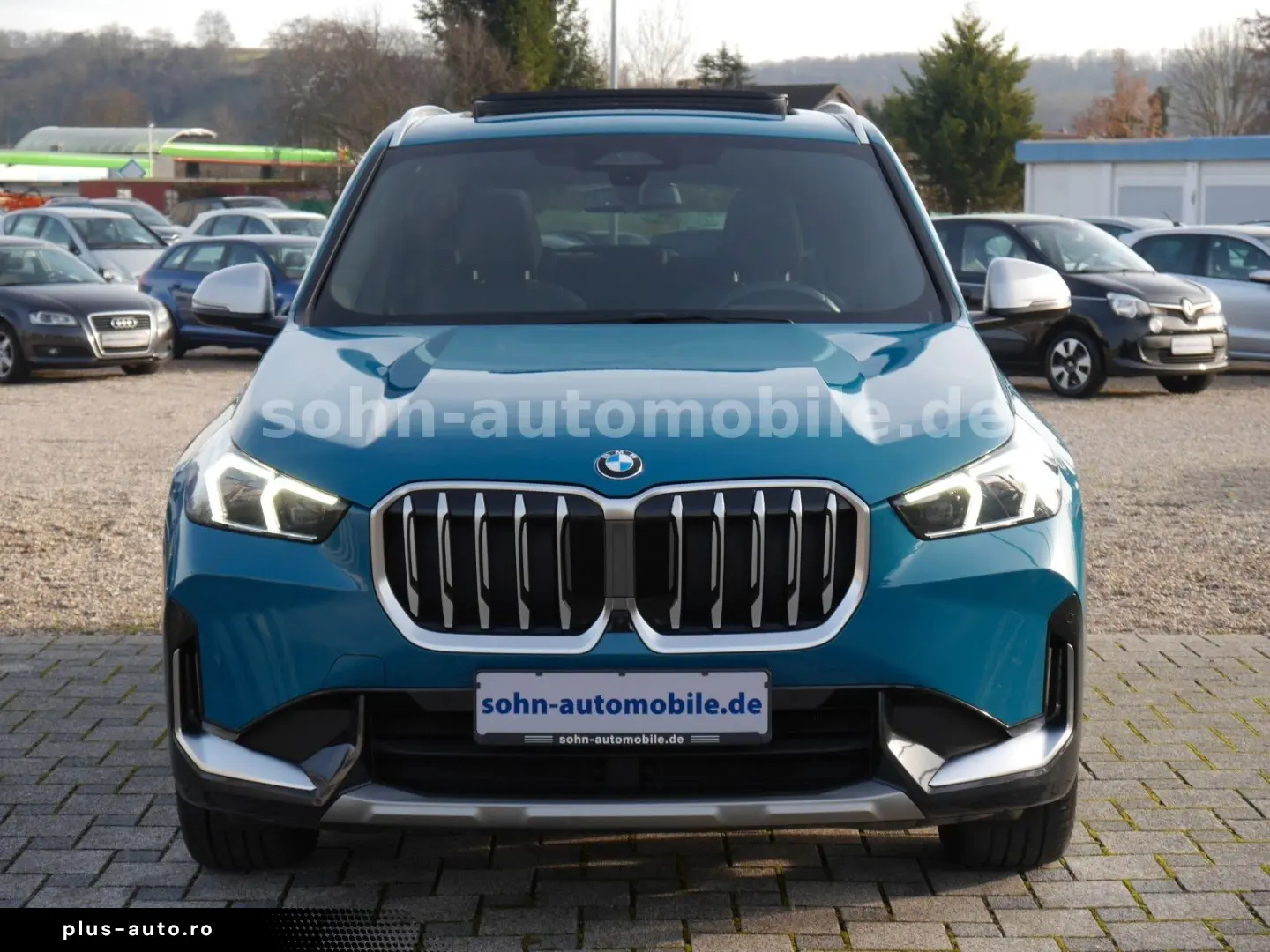 BMW X1 18 i sDri xLine Panorama ACC HUD LED AHK 360