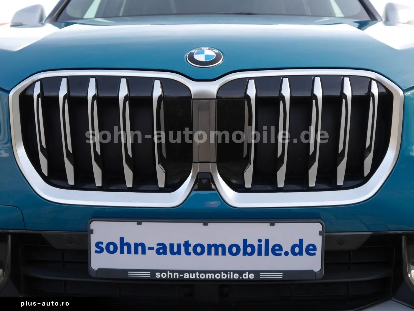 BMW X1 18 i sDri xLine Panorama ACC HUD LED AHK 360