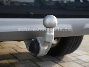 BMW X1 18 i sDri xLine Panorama ACC HUD LED AHK 360