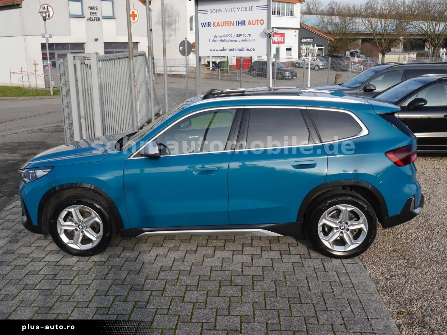 BMW X1 18 i sDri xLine Panorama ACC HUD LED AHK 360