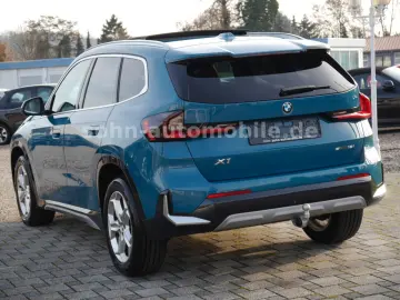 BMW X1 18 i sDri xLine Panorama ACC HUD LED AHK 360