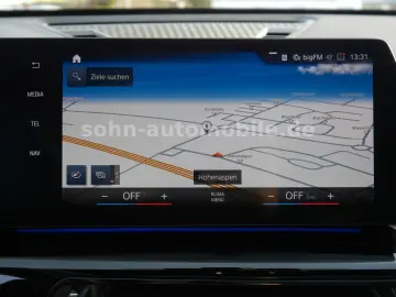 BMW X1 18 i sDri xLine Panorama ACC HUD LED AHK 360