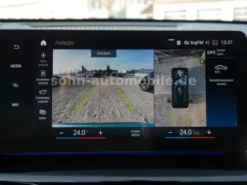 BMW X1 18 i sDri xLine Panorama ACC HUD LED AHK 360