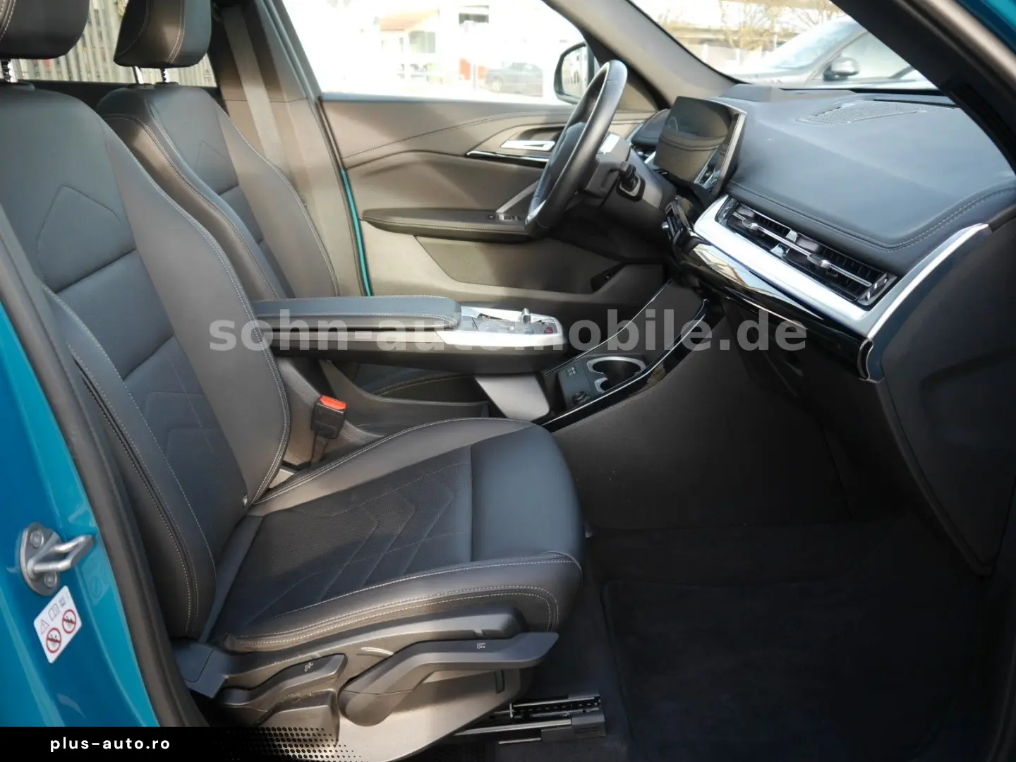 BMW X1 18 i sDri xLine Panorama ACC HUD LED AHK 360