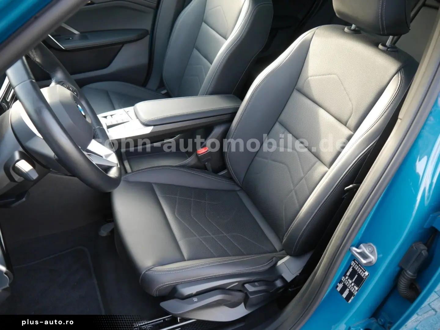 BMW X1 18 i sDri xLine Panorama ACC HUD LED AHK 360