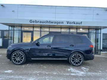 BMW X7 xDr40i M Sport Pro 6Sitz ExDrive StHz AHK Sky